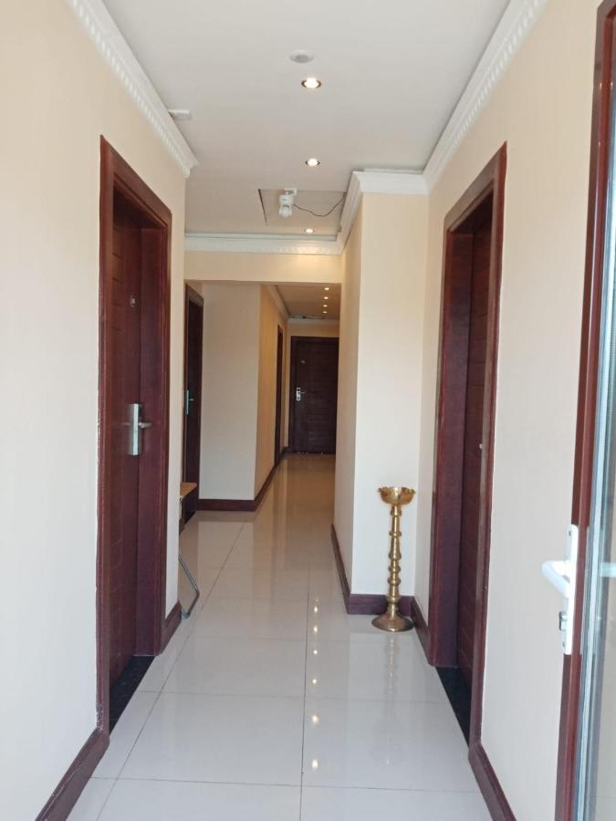 Mercuryfm 101 Yarl Mercury Inn - Jaffna Exterior foto